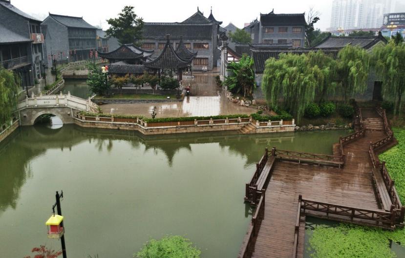 美丽乡村别墅逃生